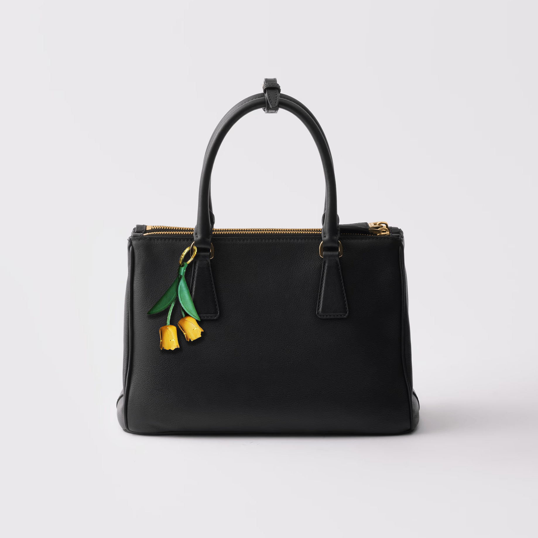 TULIP BUD BAG CHARM
