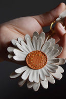 DAISY CHARM