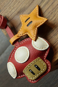 MUSHROOM CHARM