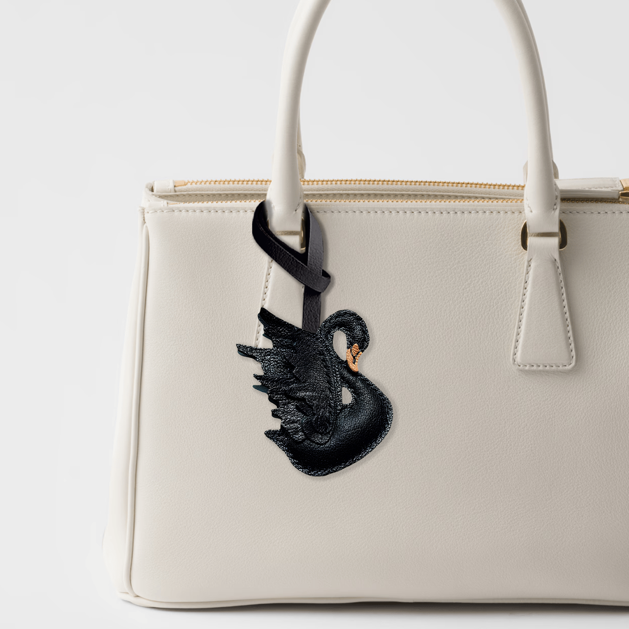 SWAN BAG CHARM