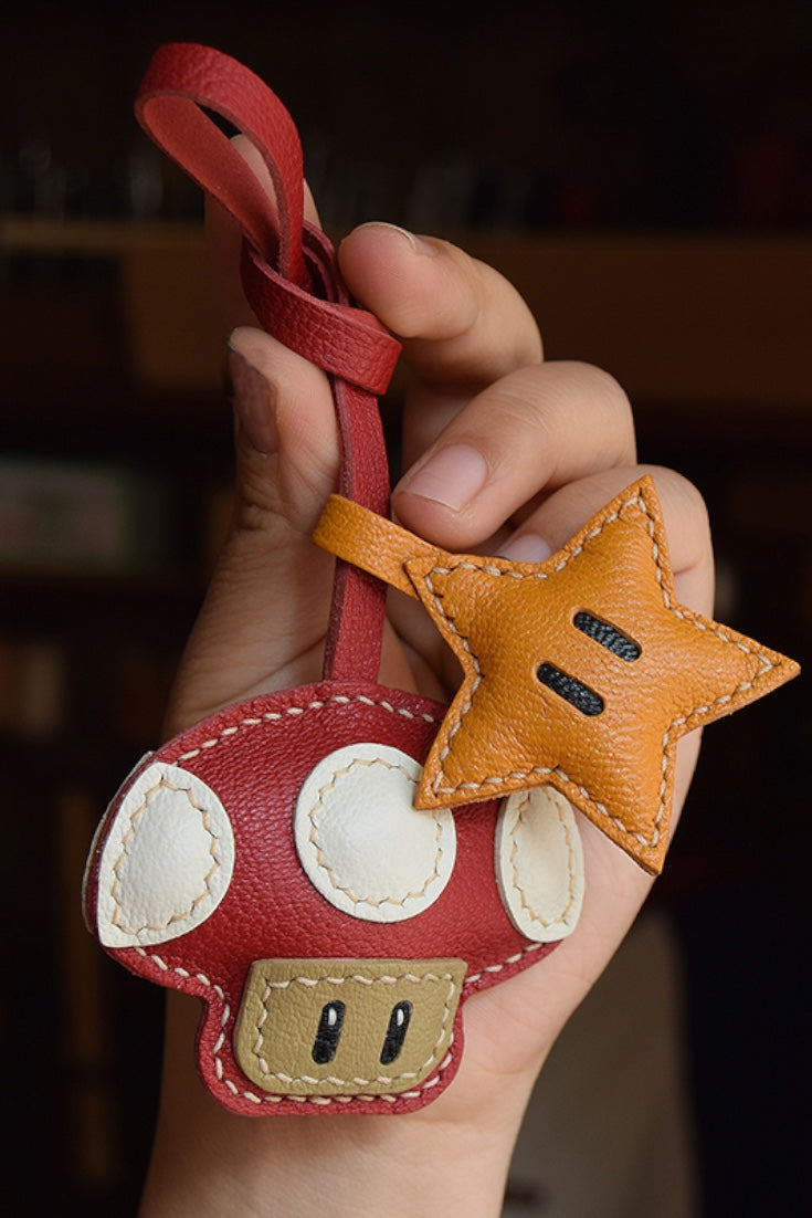 MUSHROOM CHARM