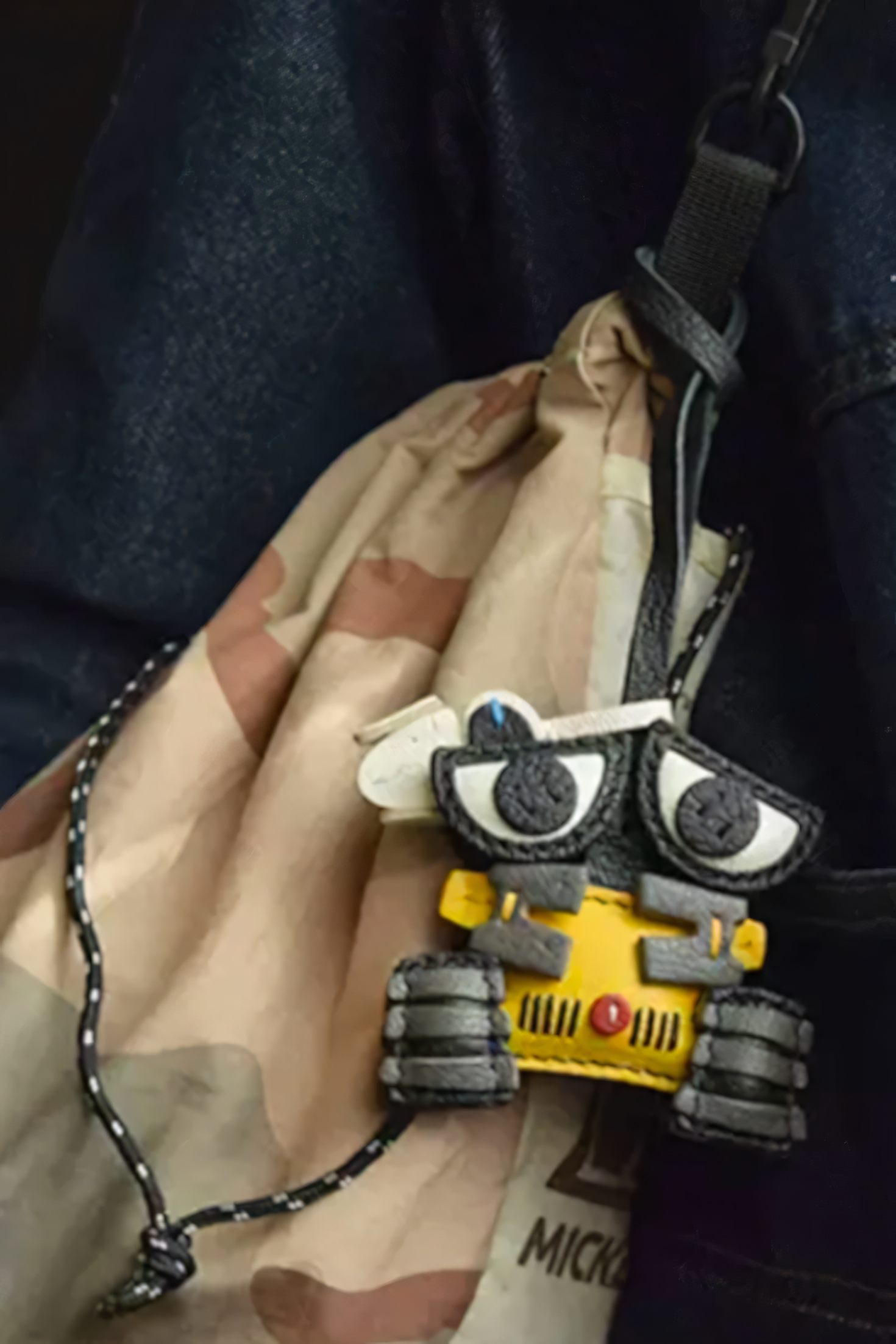 ROBOT BAG CHARM