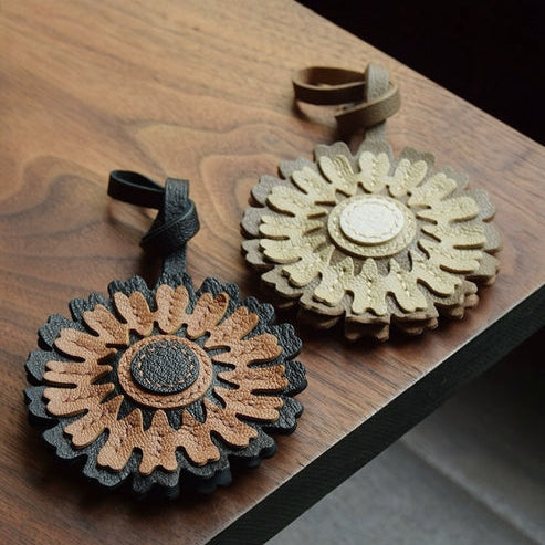 FLOWER BAG CHARM