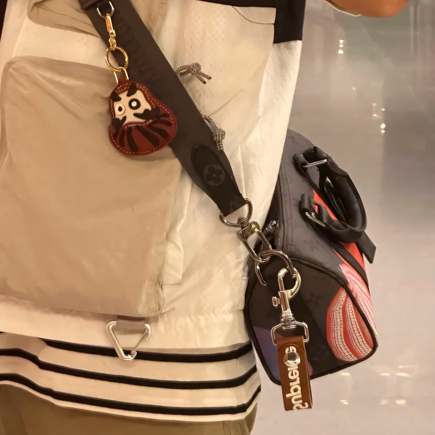 DARUMA BAG CHARM