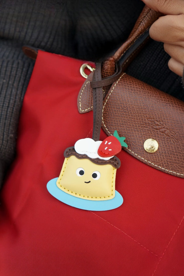 STRAWBERRY PUDDING CHARM
