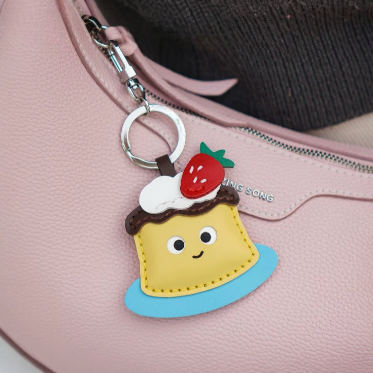 PUDDING BAG CHARM
