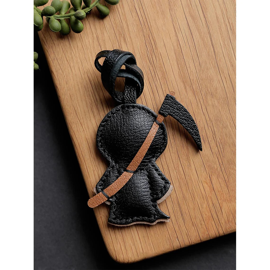 HALLOWEEN VIBE BAG CHARM