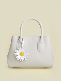 WHITE DAISY BAG CHARM