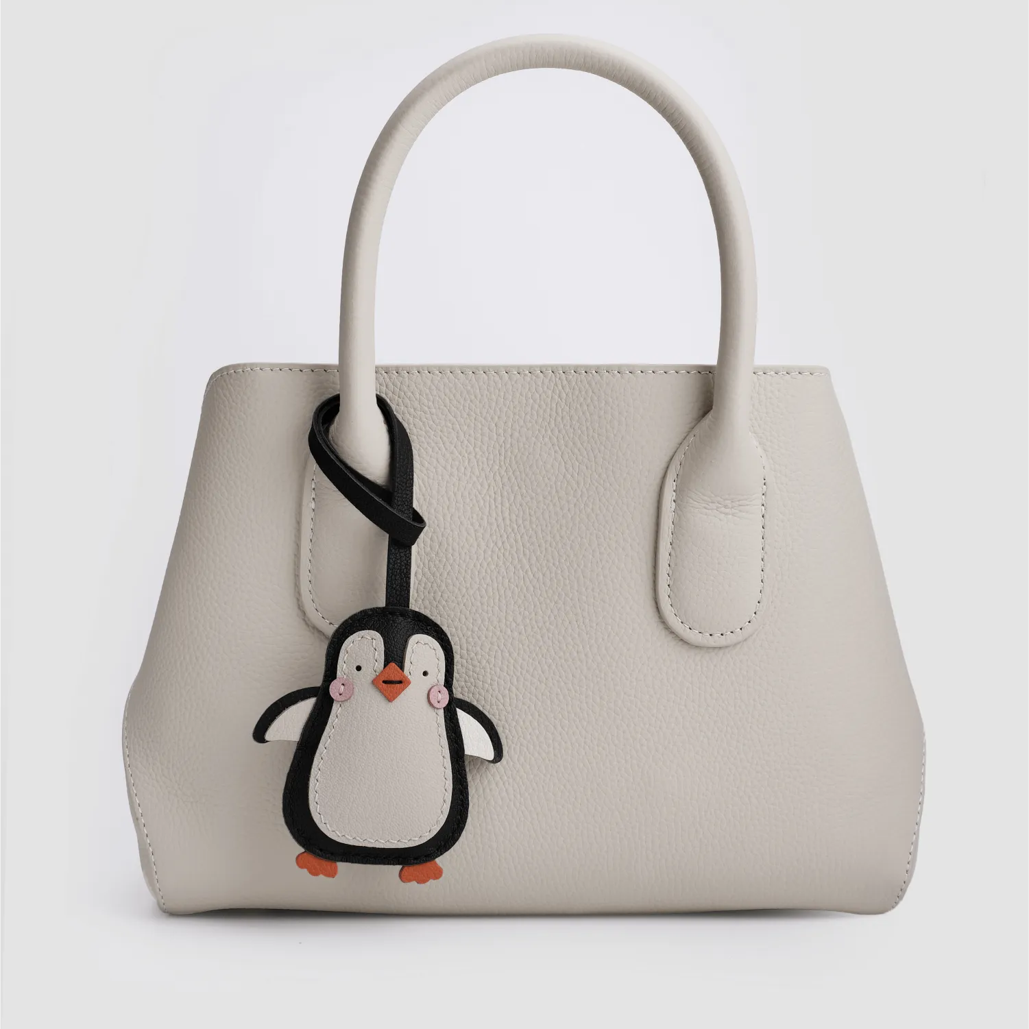 PENGUIN BAG CHARM