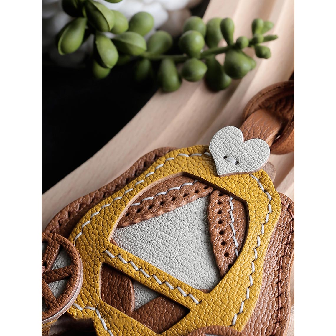 POPSEWING® Sheep Leather Pumpkin Carriage Bag Charm DIY Kit