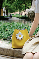 WHITE DAISY BAG CHARM